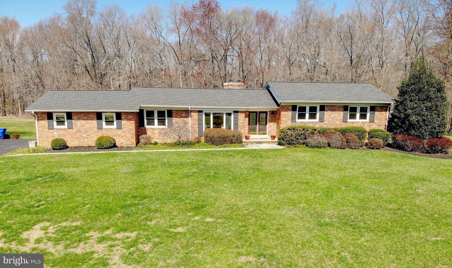 4035 Ravine Drive, White Plains