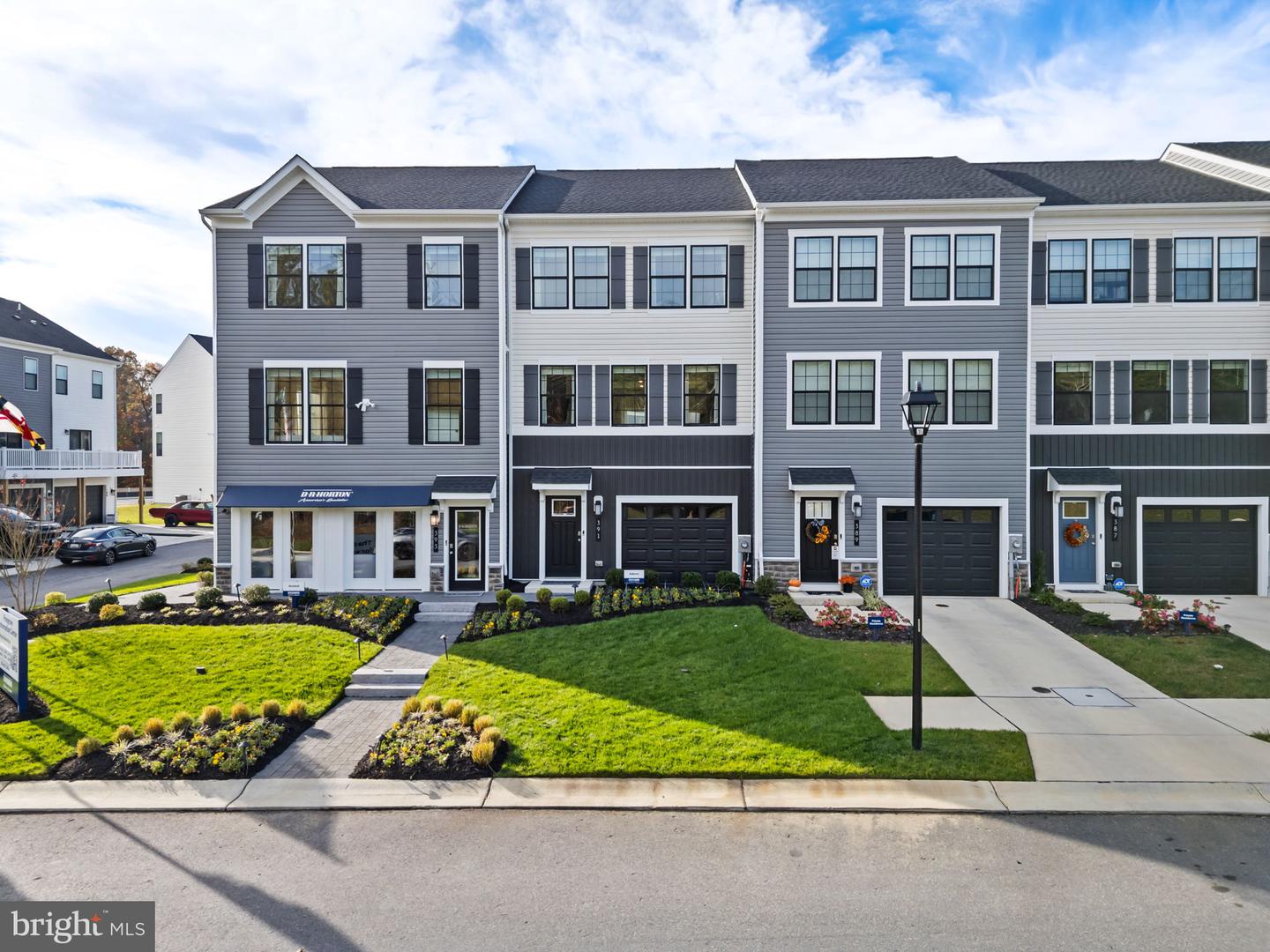 218 Soft Rush Lane, La Plata