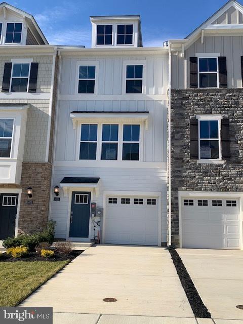 5534 Marksburg Place, White Plains