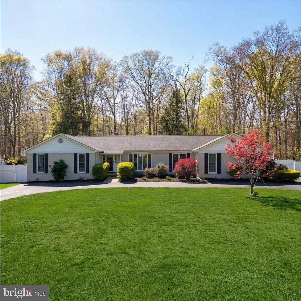 9212 Mimosa Drive, La Plata