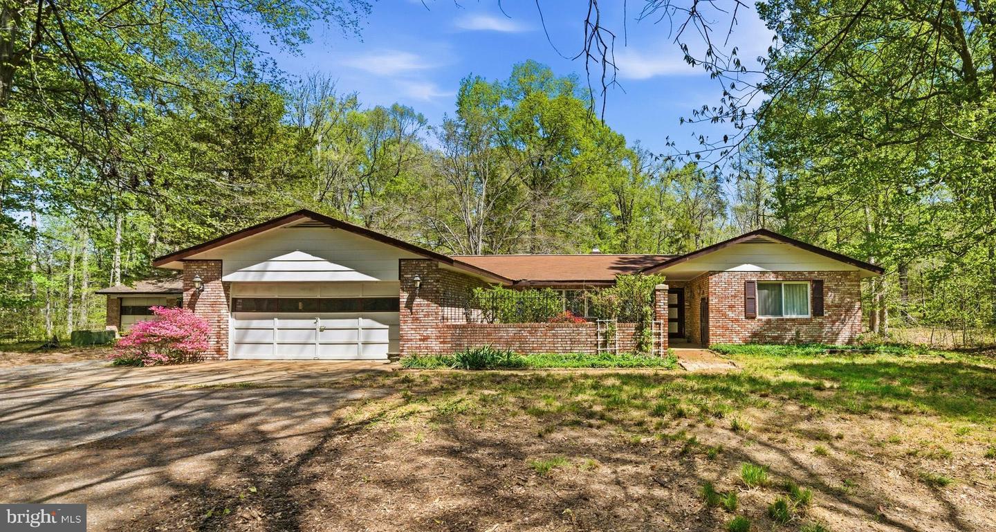 2270 Liverpool Point Road, Nanjemoy