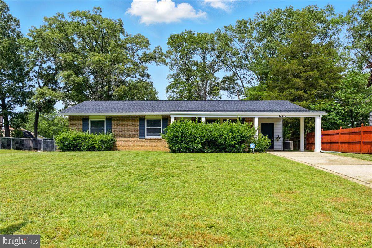 643 University Drive