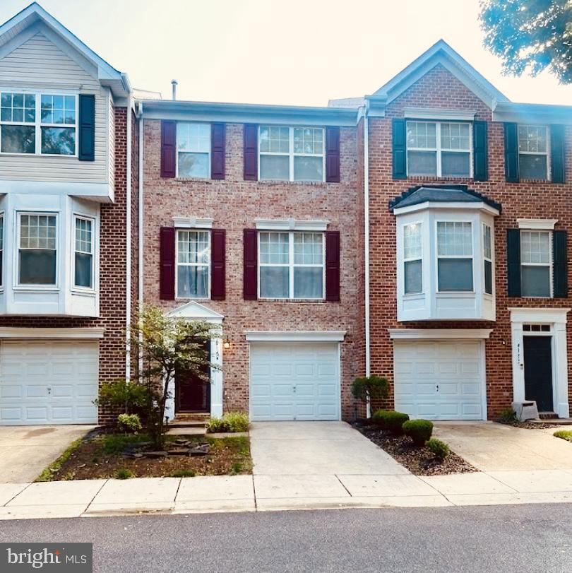 4108 Windsor Heights Pl