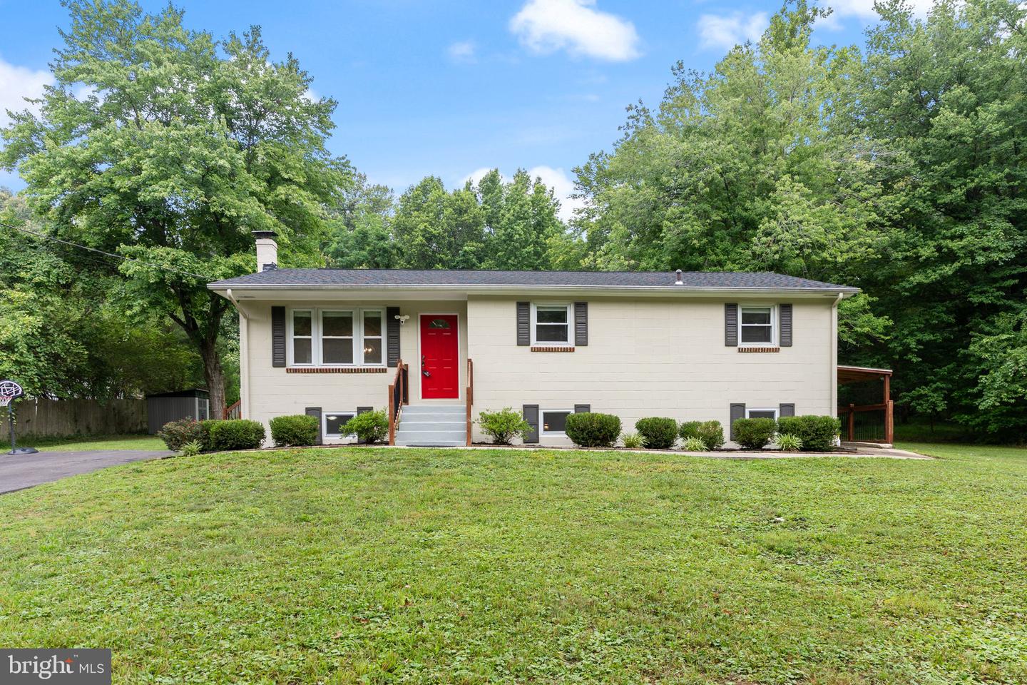 8430 Warren Drive
