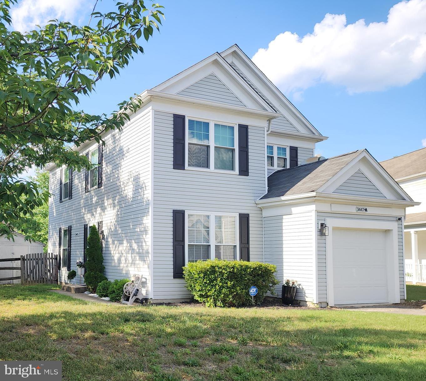 3447 Iris Place