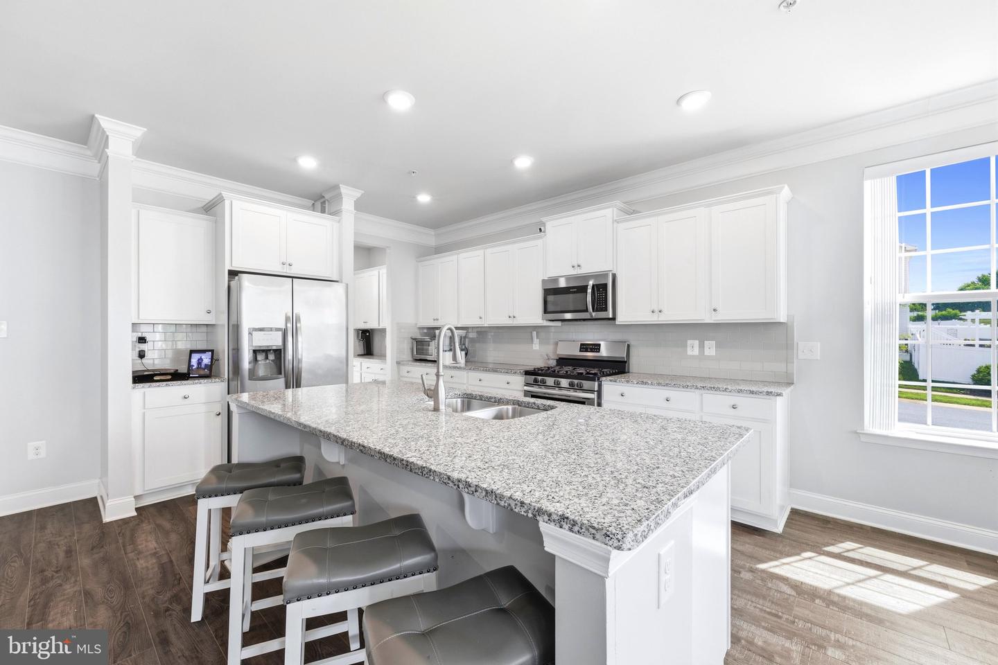 10050 Selkie Lane