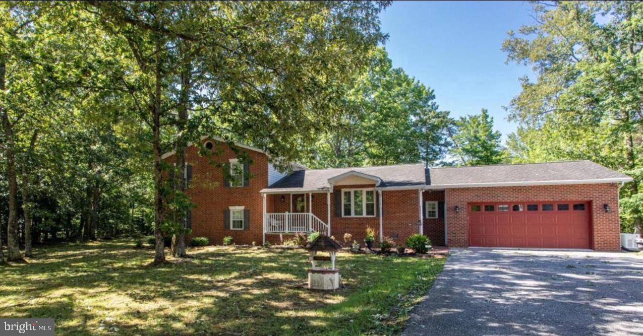 5325 Wildlife Place