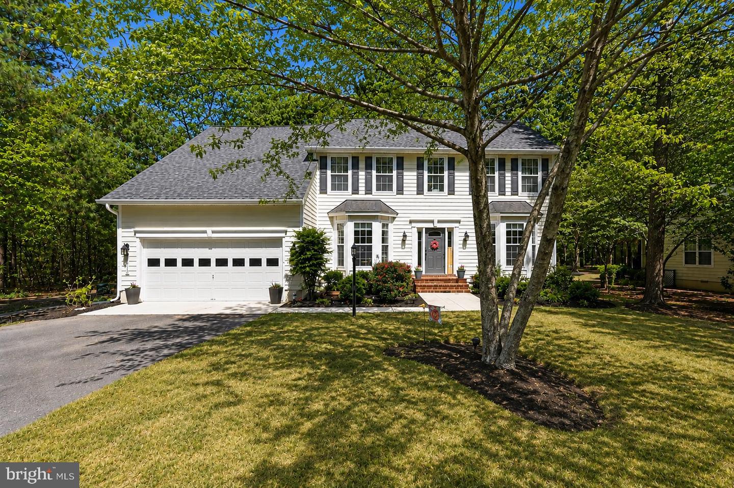 11280 Lord Baltimore Drive, Issue
