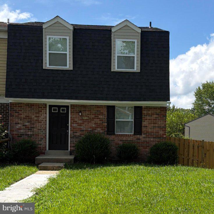 826 Holly Drive
