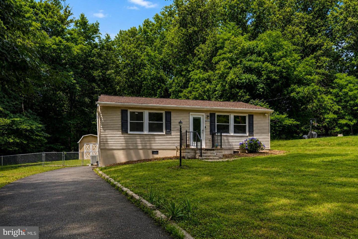 8595 Fairground Road