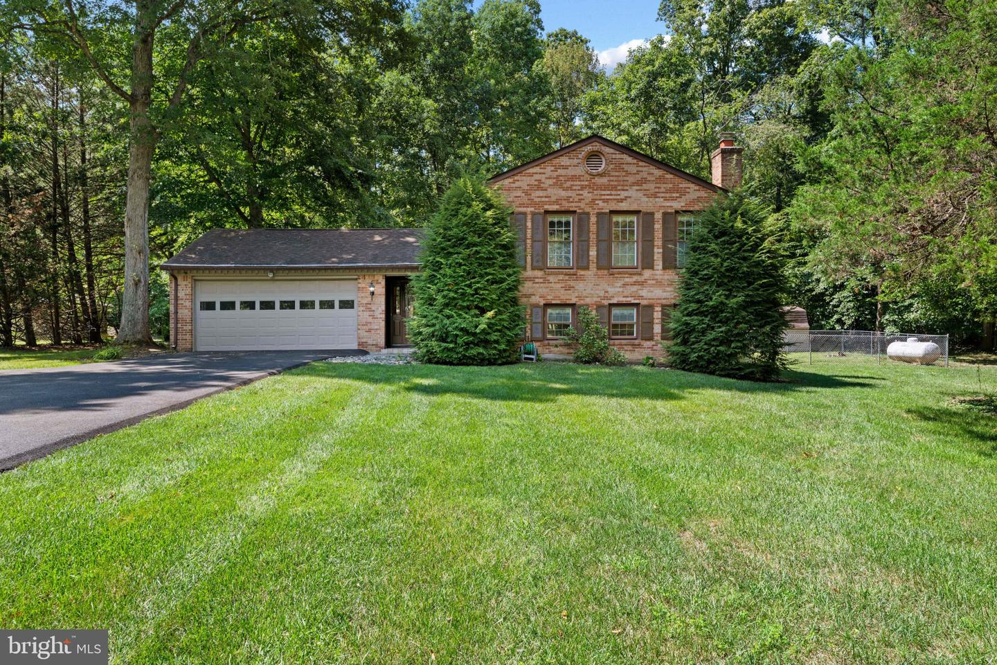 9242 Mimosa Drive
