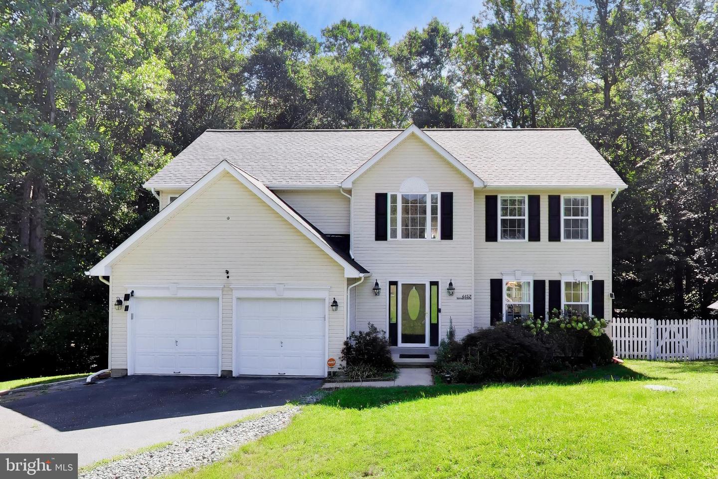 6157 Trotters Glen Drive