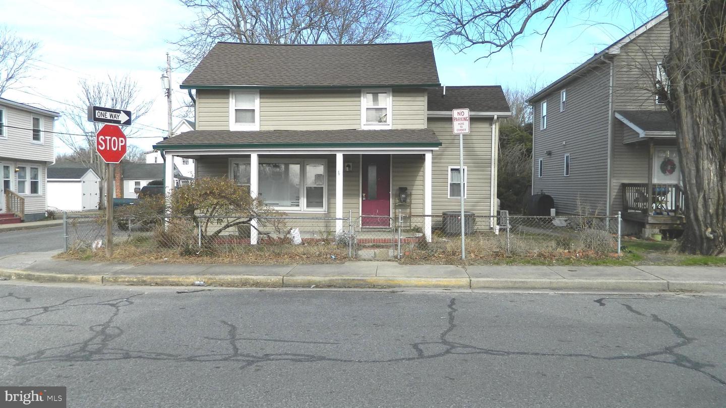 501 Lincoln Street