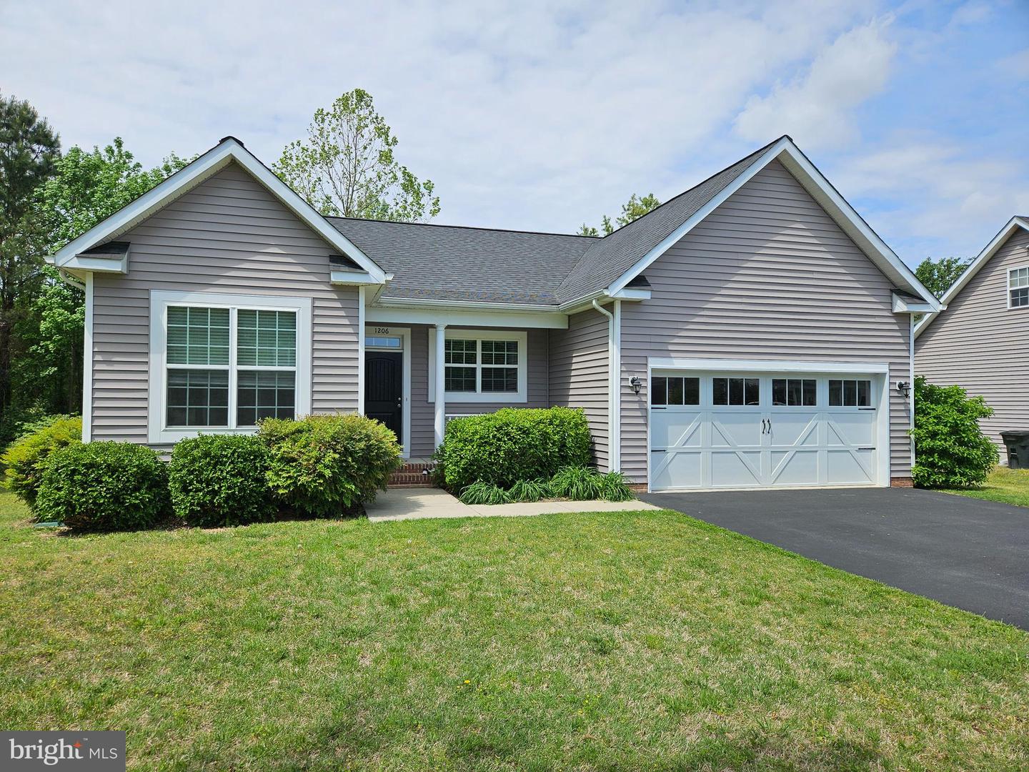 1206 Trice Meadows Circle, Denton