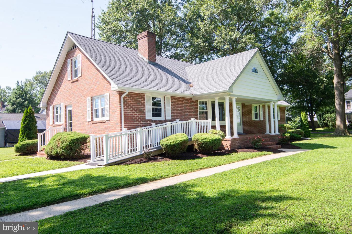 8 W Liberty Street, Ridgely
