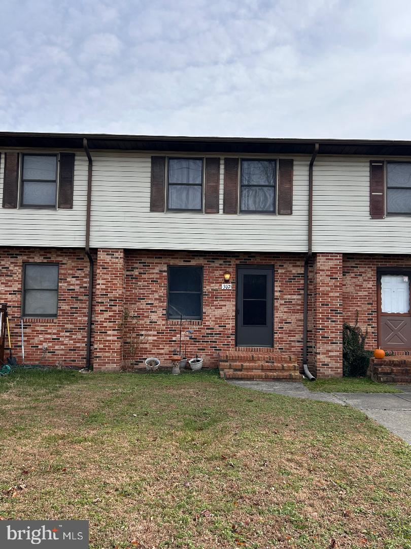 307 Academy Avenue, Denton