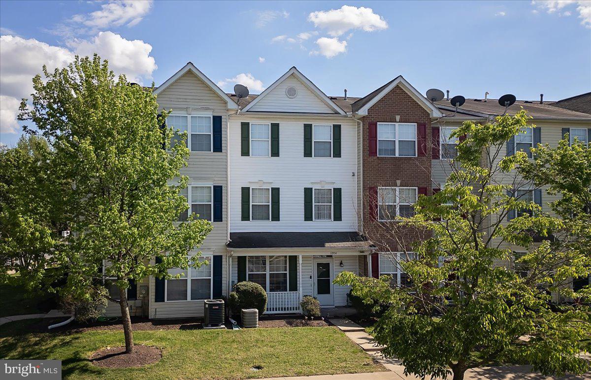 1304 Blue Heron Drive, Denton
