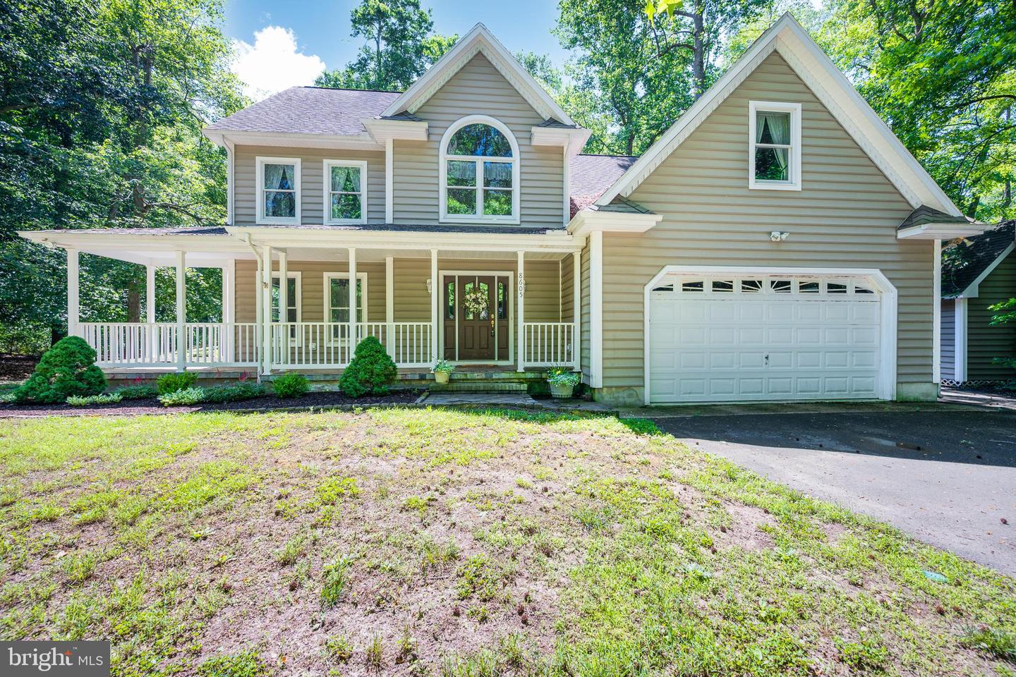 8605 Hickory Place