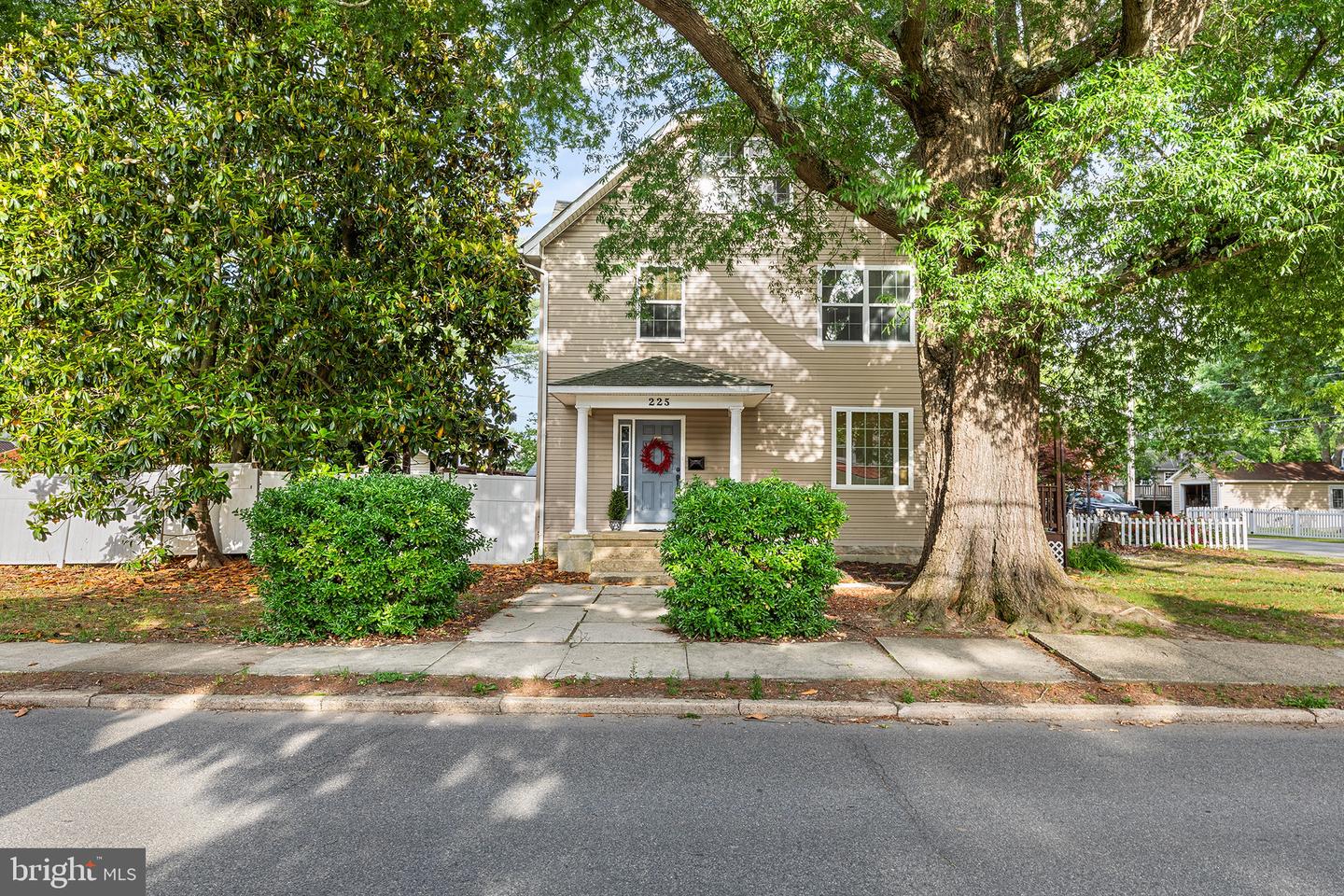 225 S 2nd Street