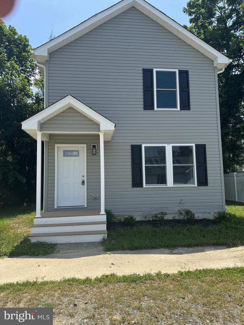 210 W 2nd Street