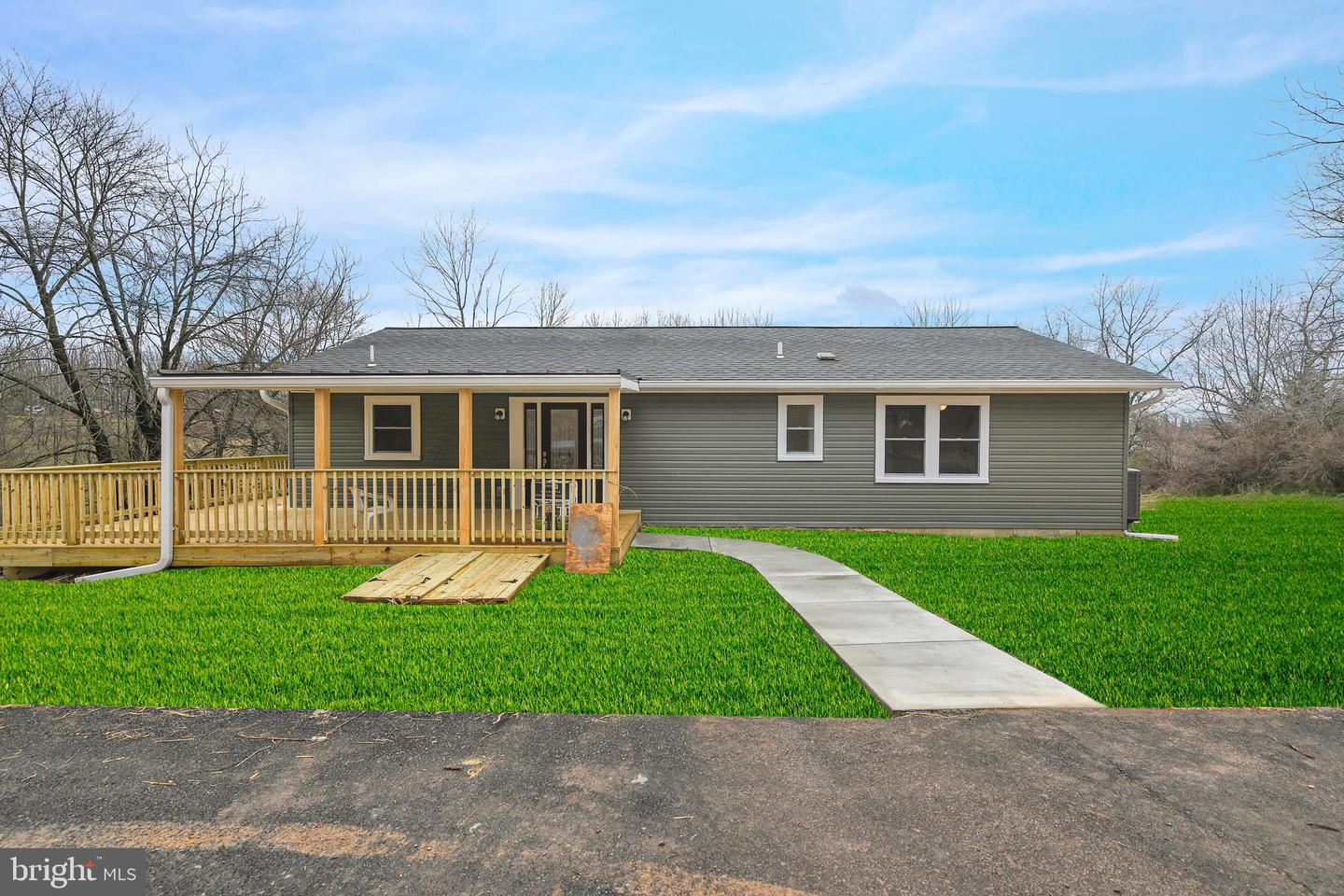 4243 Old Hanover Road, Westminster