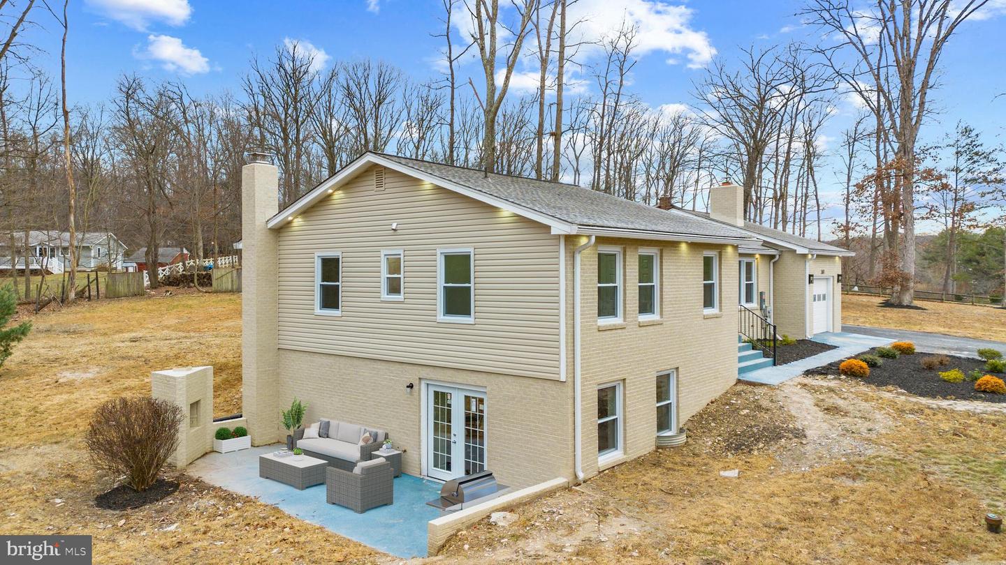2683 Walston Road, Mount Airy