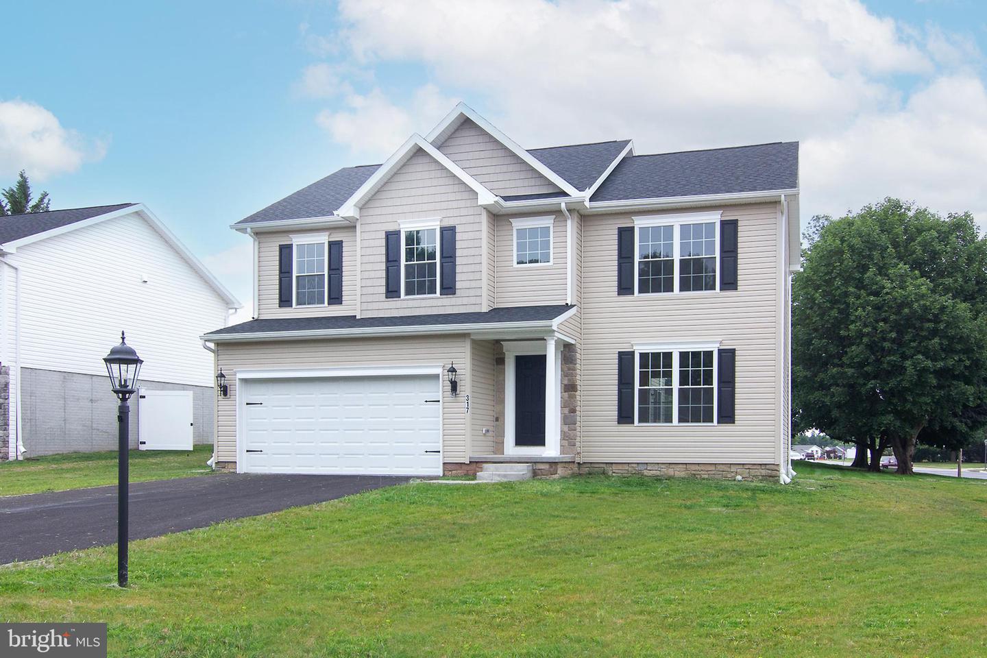 317 Taney Heights Drive, Taneytown
