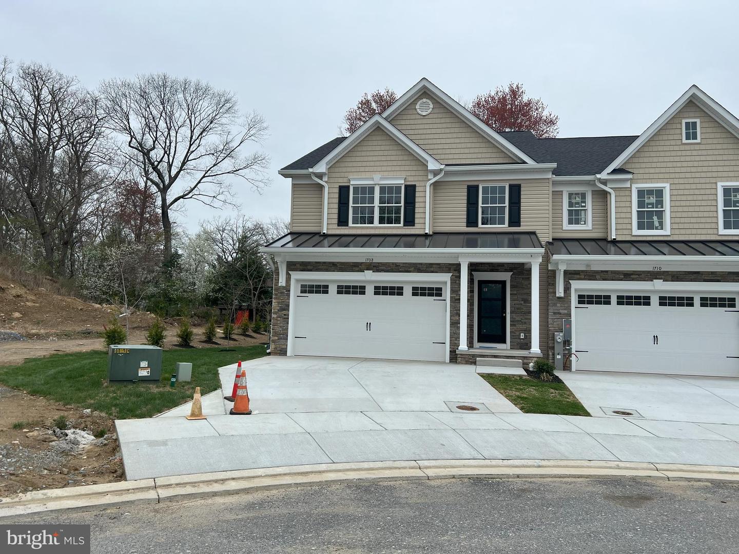 1708 Botanical Ct #20, Sykesville