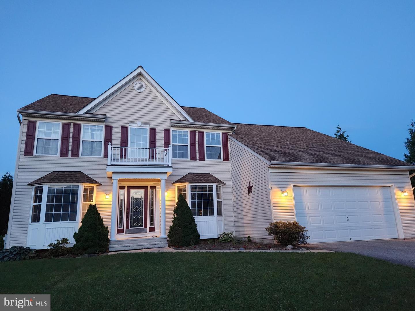 4203 Wagon Wheel Drive, Hampstead