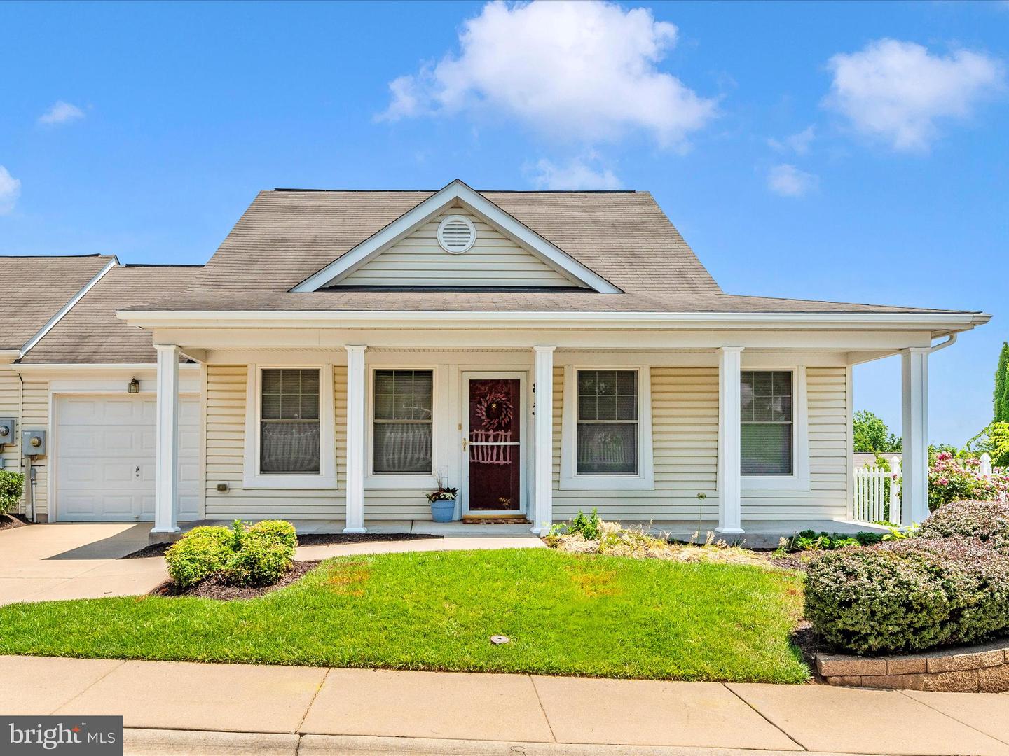 813 Candy Apple Avenue, Mount Airy