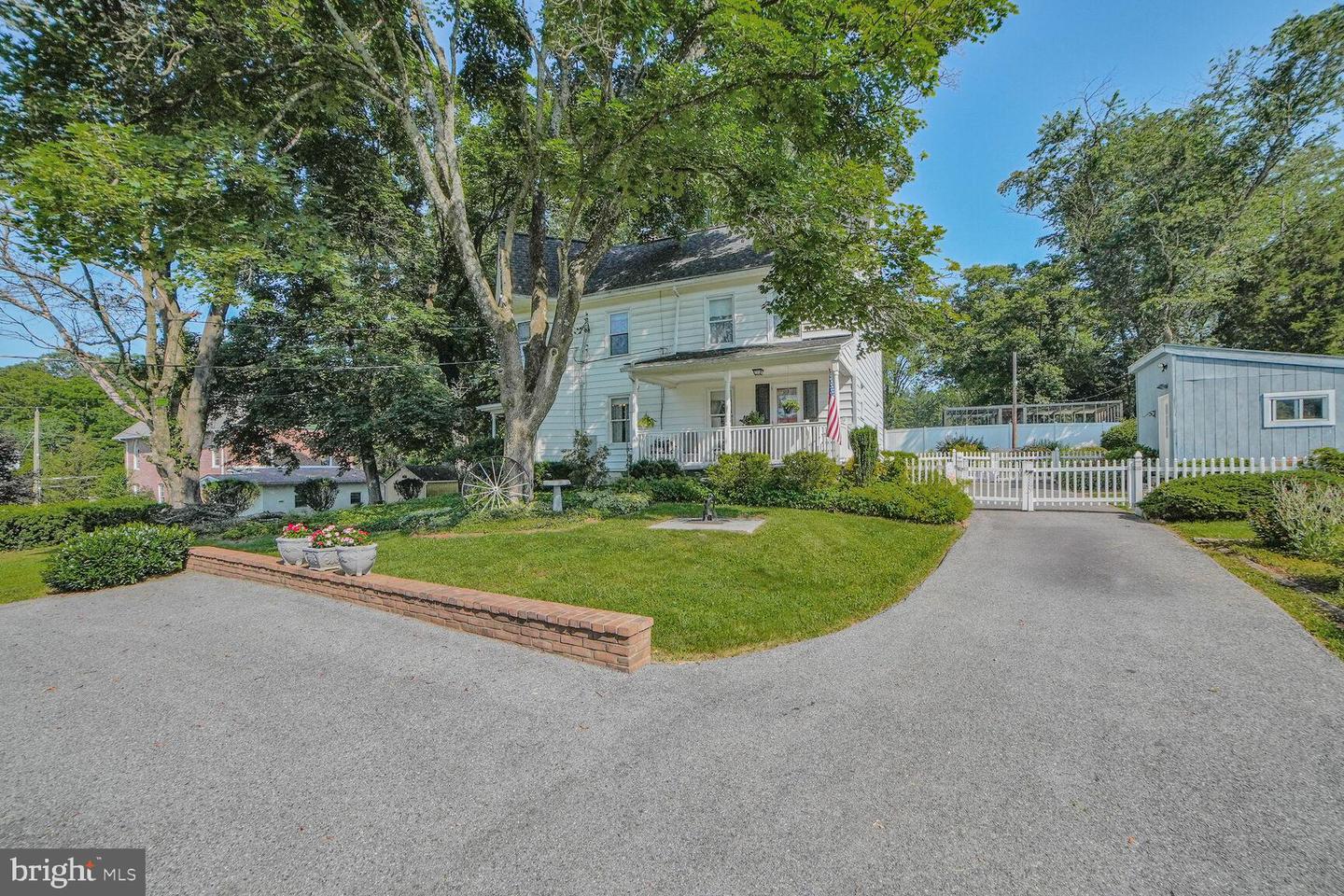 110 Schoolhouse Road, Sykesville