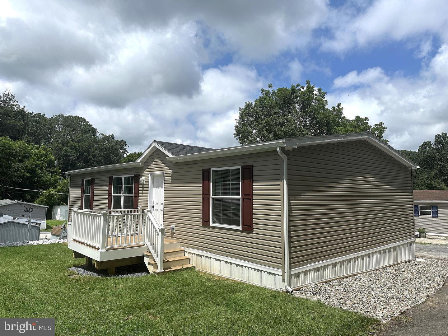 2439 Fairmount Road #35, Hampstead