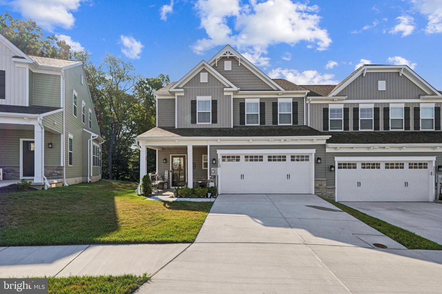 2822 Town View Circle, New Windsor