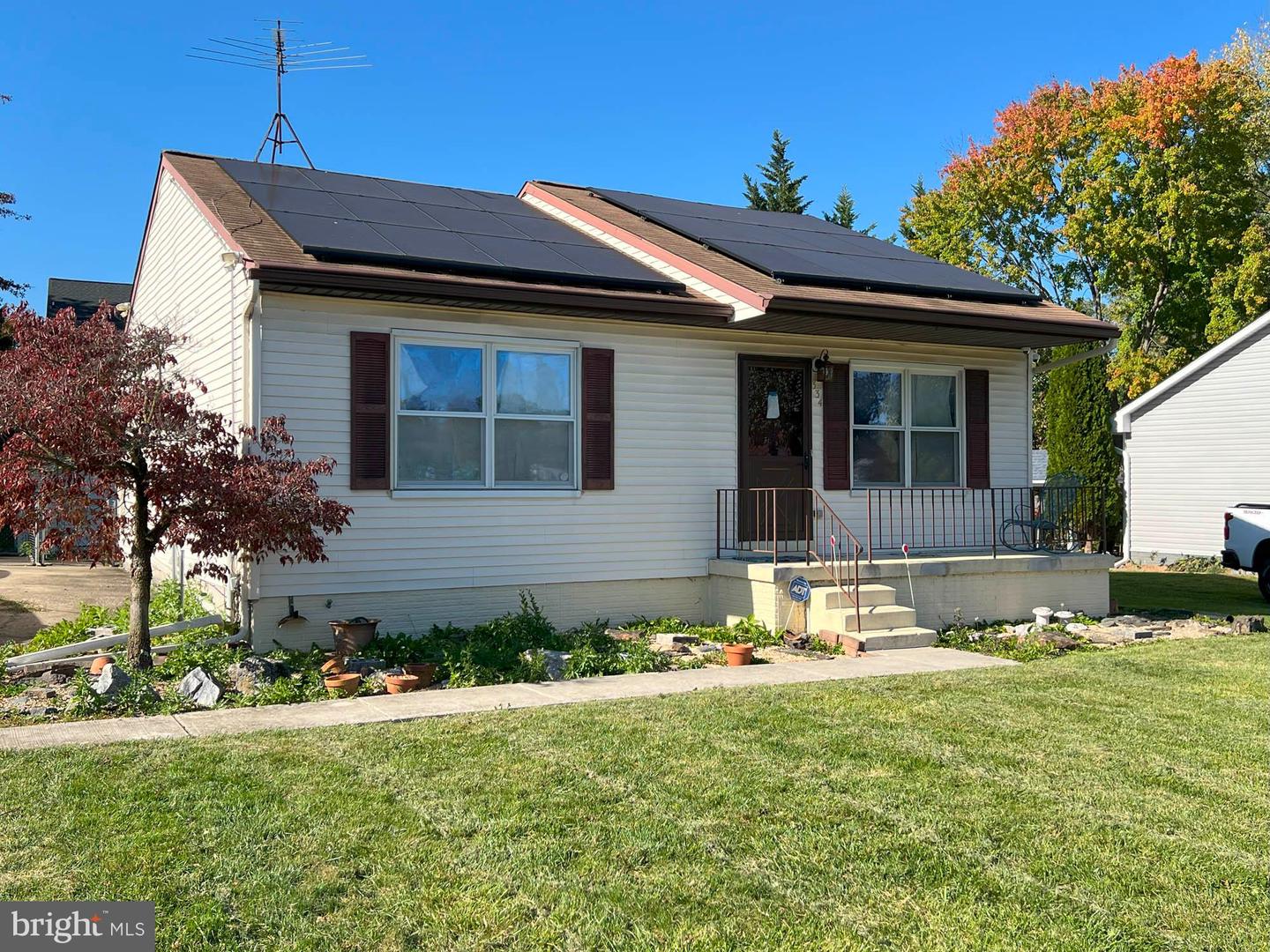 334 Royer Road, Westminster