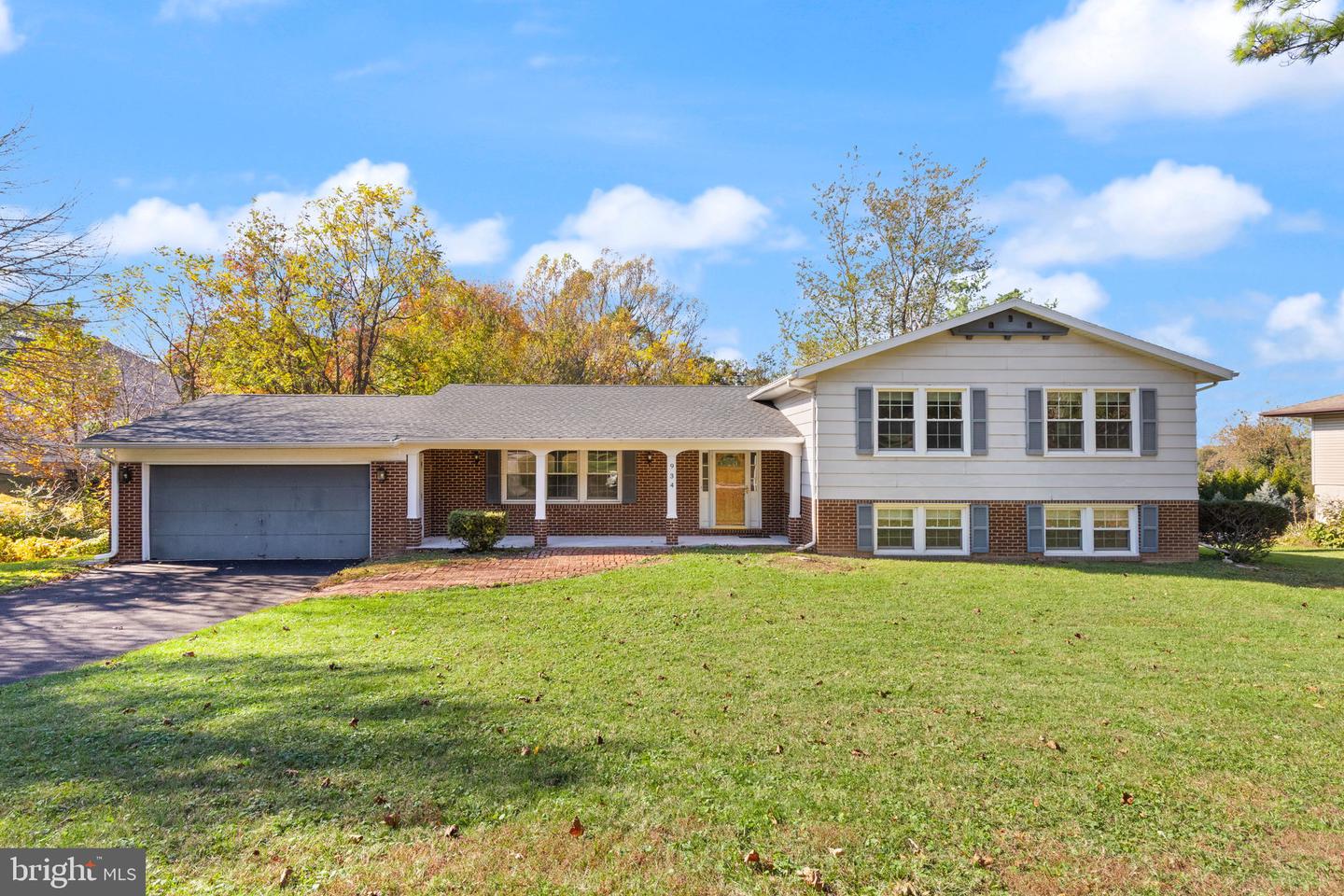 934 Winchester Drive, Westminster