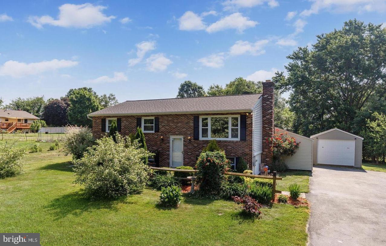 3500 Lawndale Road E