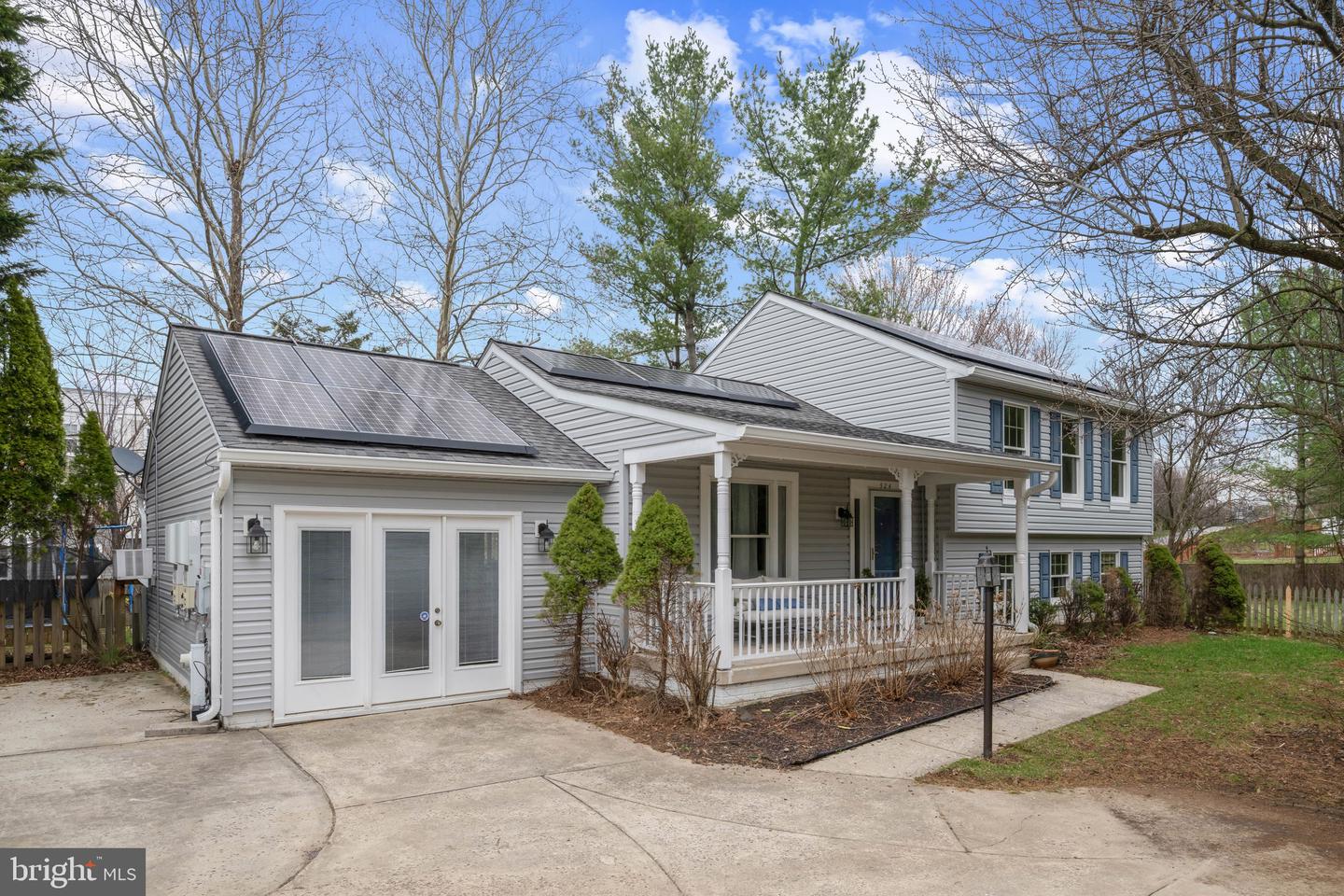524 Yellow Lily Court, Westminster