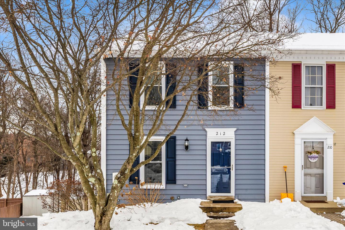 212 Hoff, Mount Airy