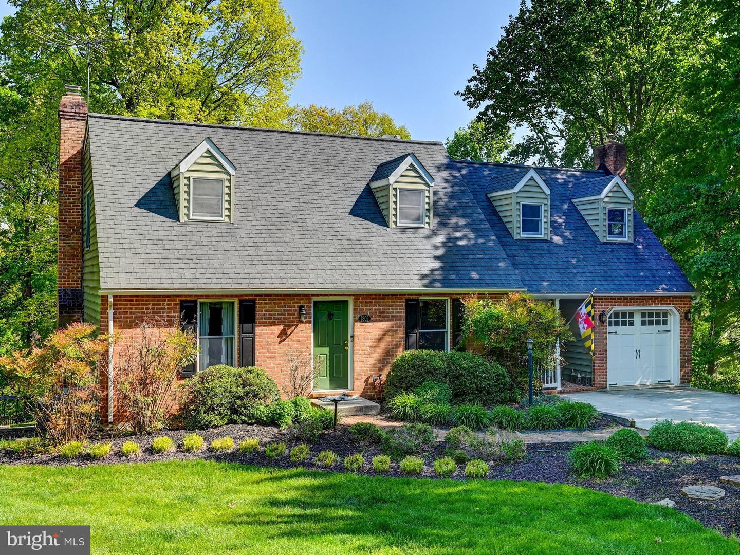 1302 Naugahyde Road, Westminster