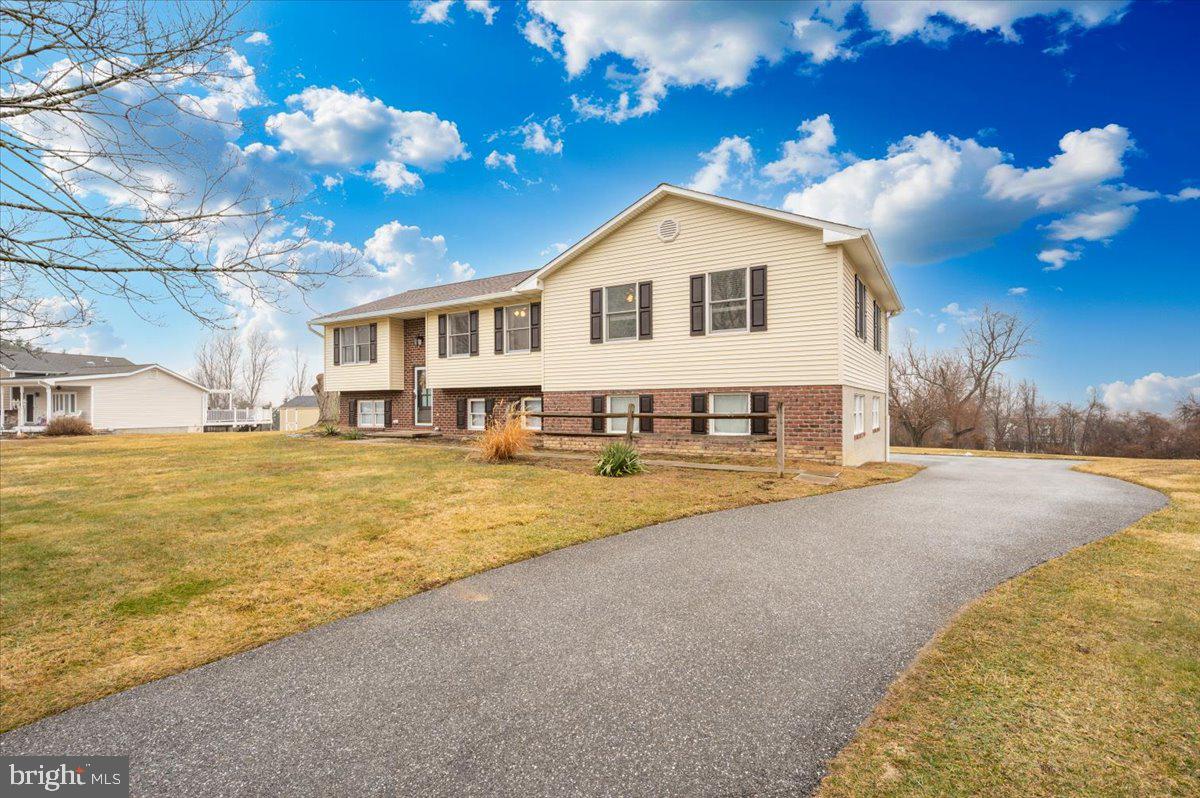 1589 Smiley Drive, New Windsor