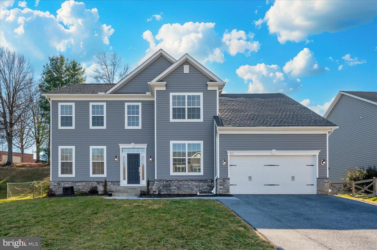 971 Erna Drive, Sykesville