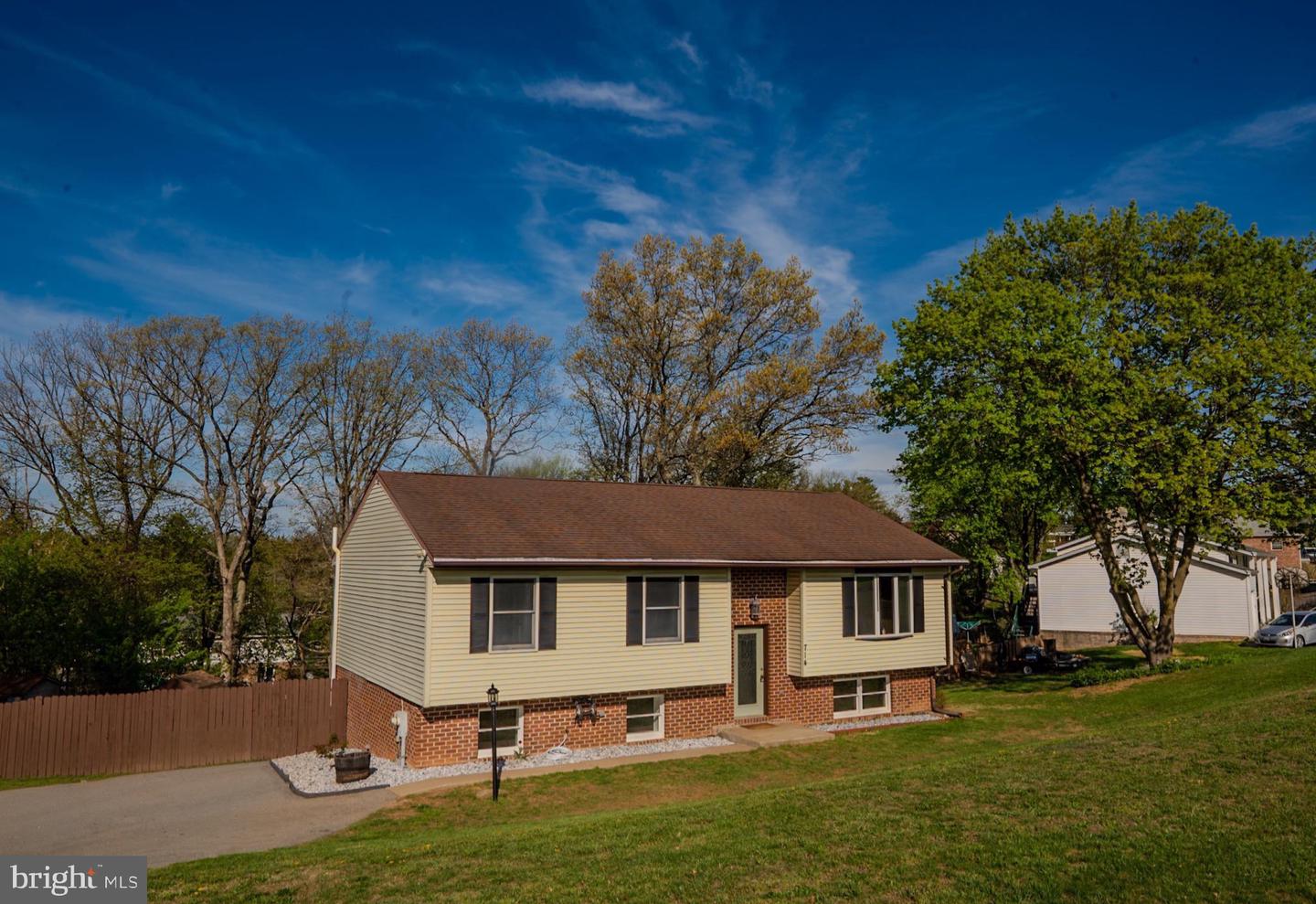 714 Redwood Drive