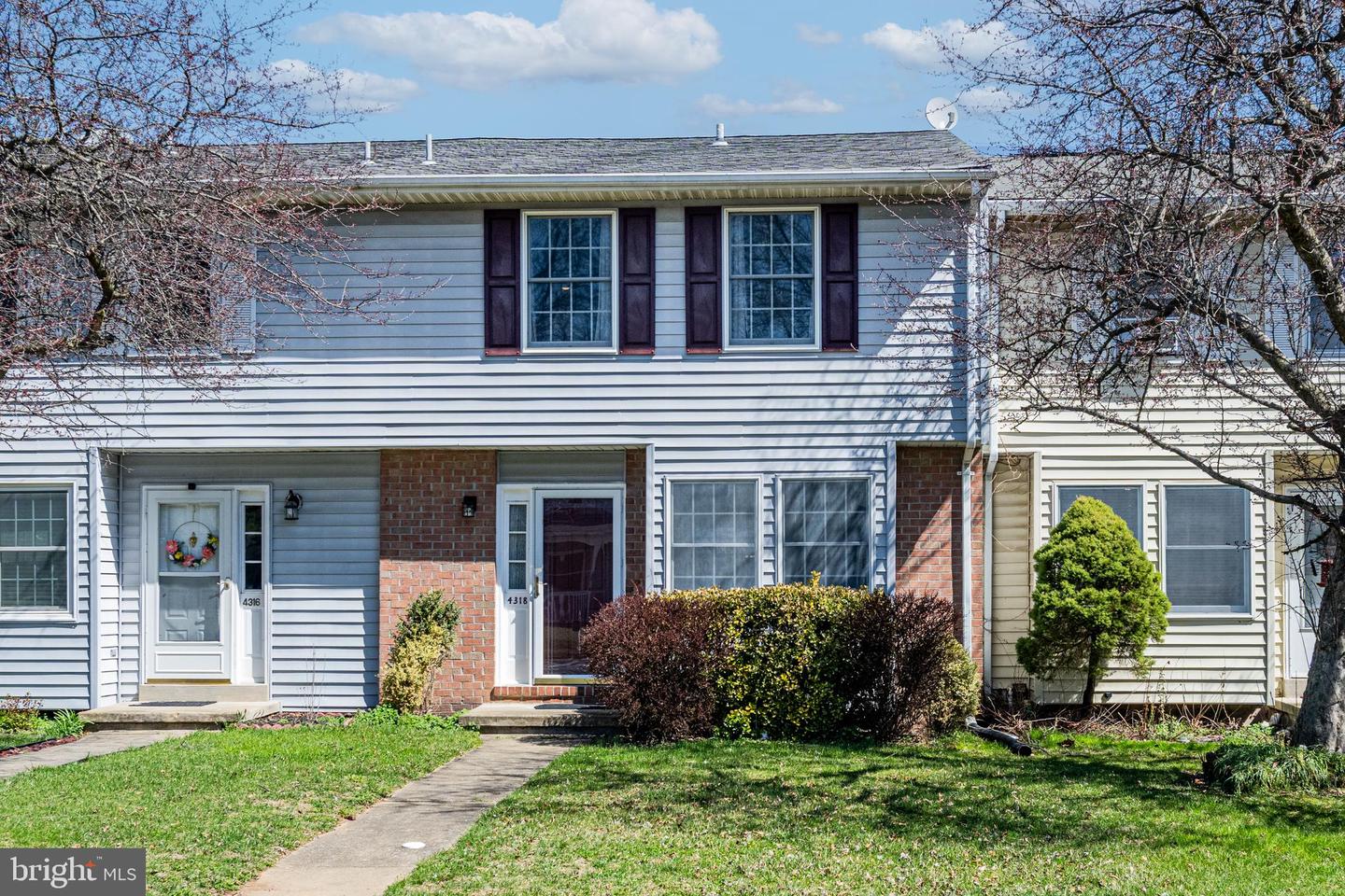 4318 Sycamore Drive, Hampstead