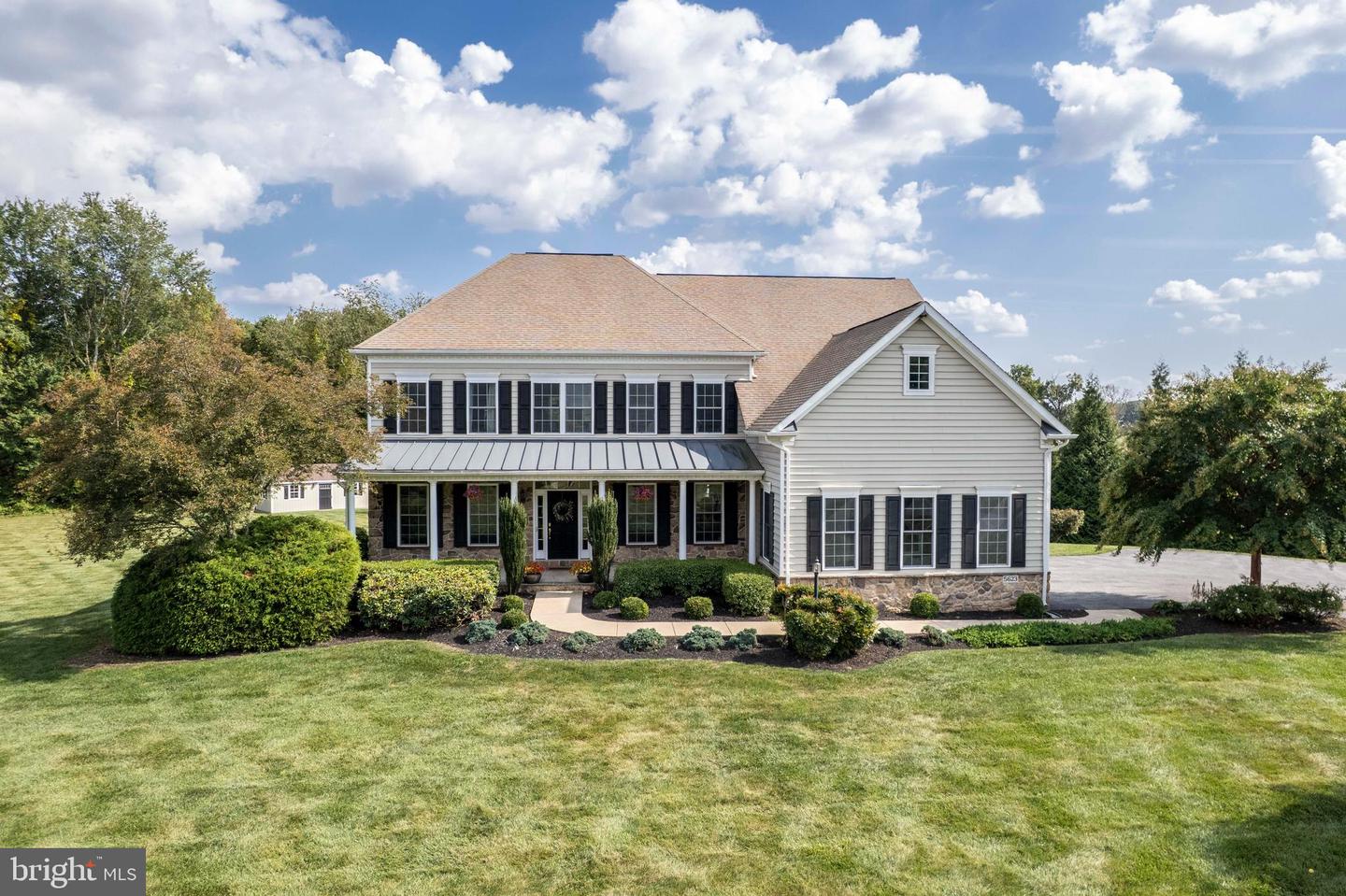 5623 Weatherby Drive, Woodbine
