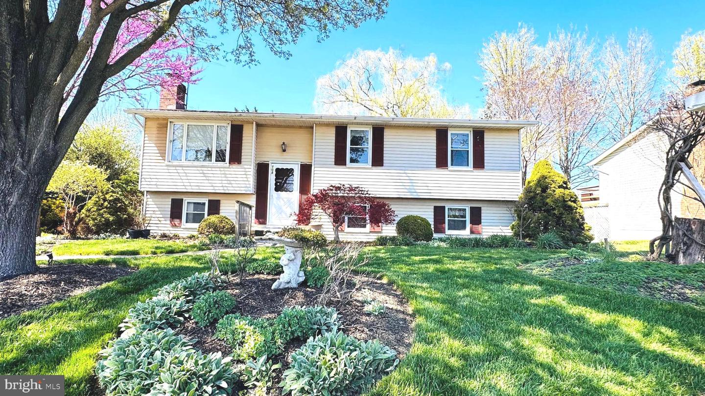 708 Uniontown Road, Westminster
