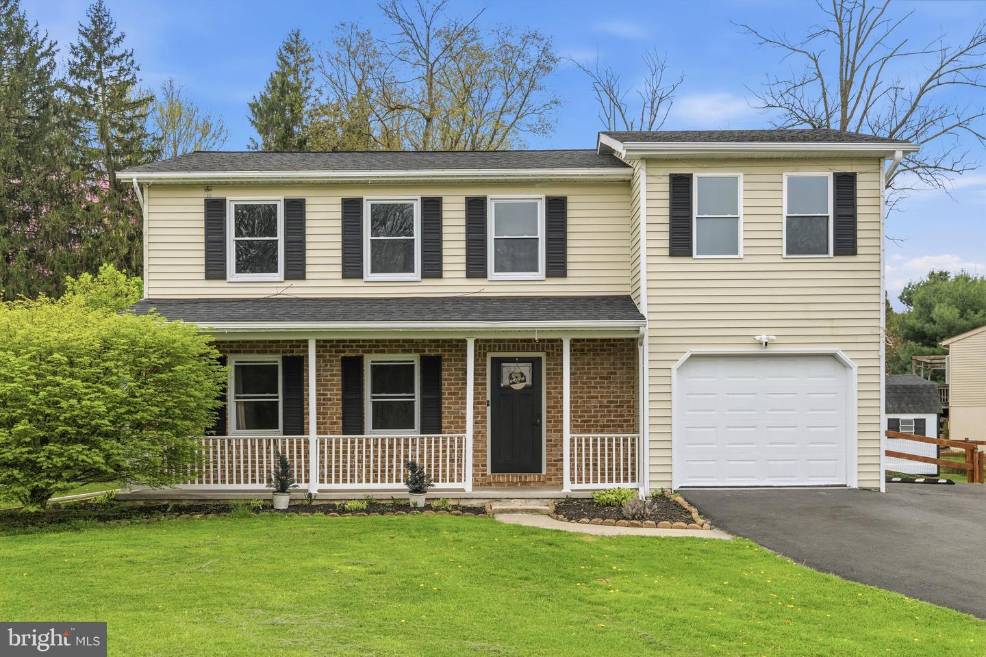2929 Michelle Road, Manchester