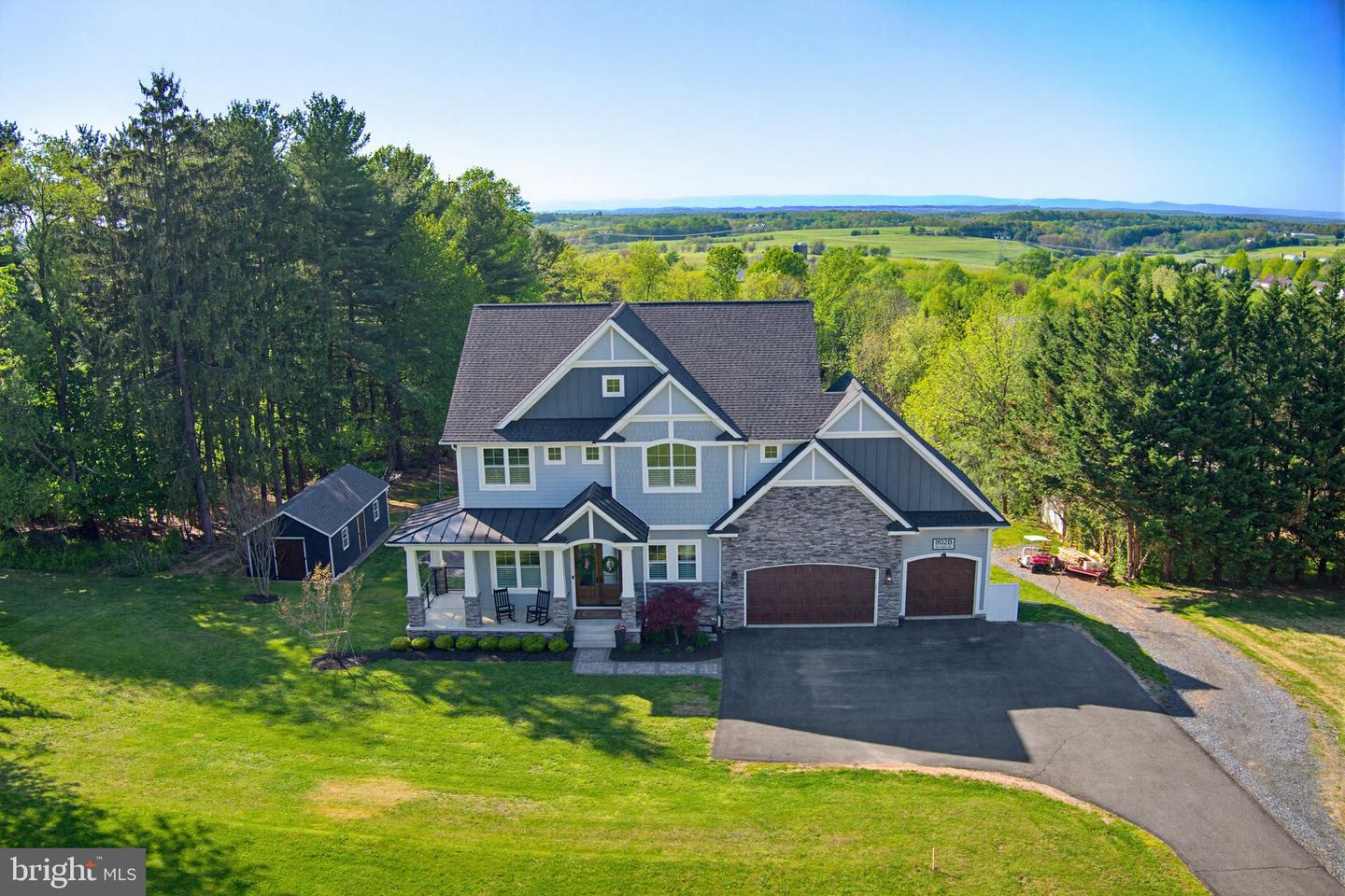 802 N Main Street, Mount Airy