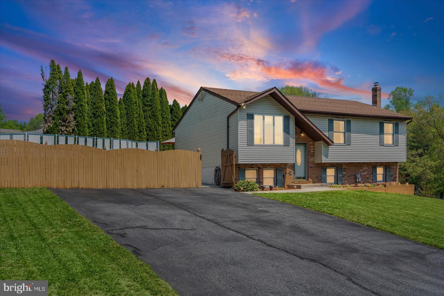 7125 Macbeth Way, Sykesville