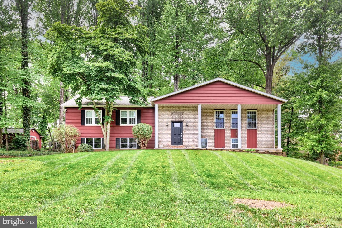 2711 Overview Road