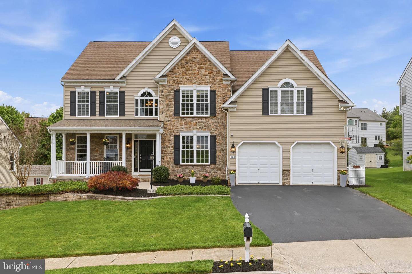 304 Saddleback Trail, Mount Airy